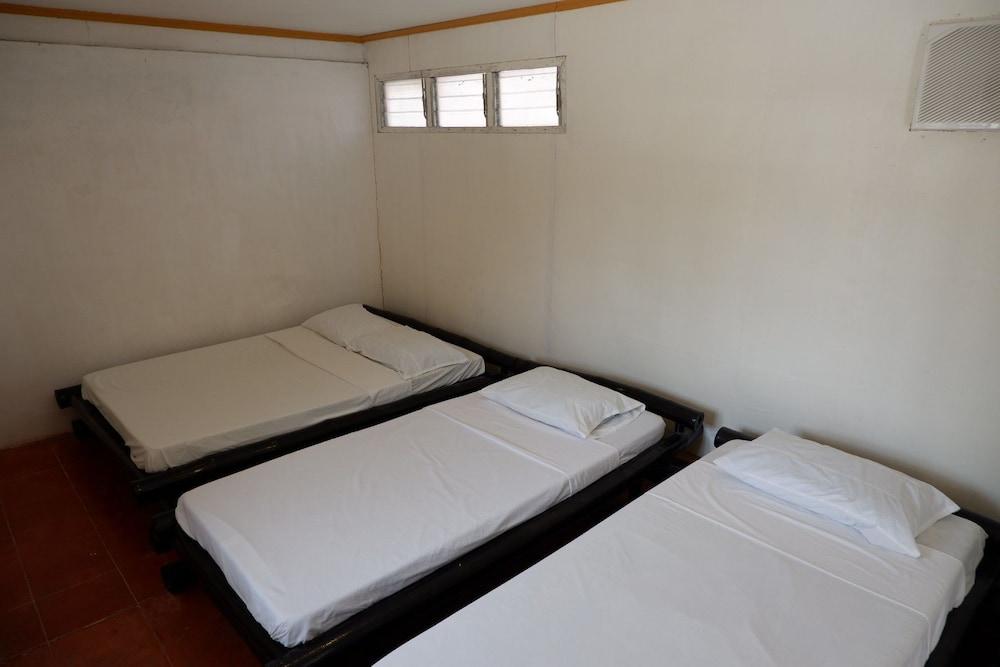 La Playa Estrella Beach Resort