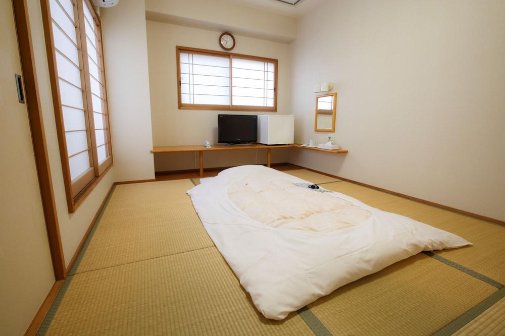 Business Inn Umesaki