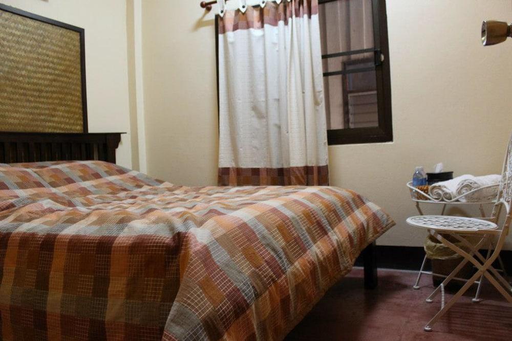 Chita Coffee & Guesthouse