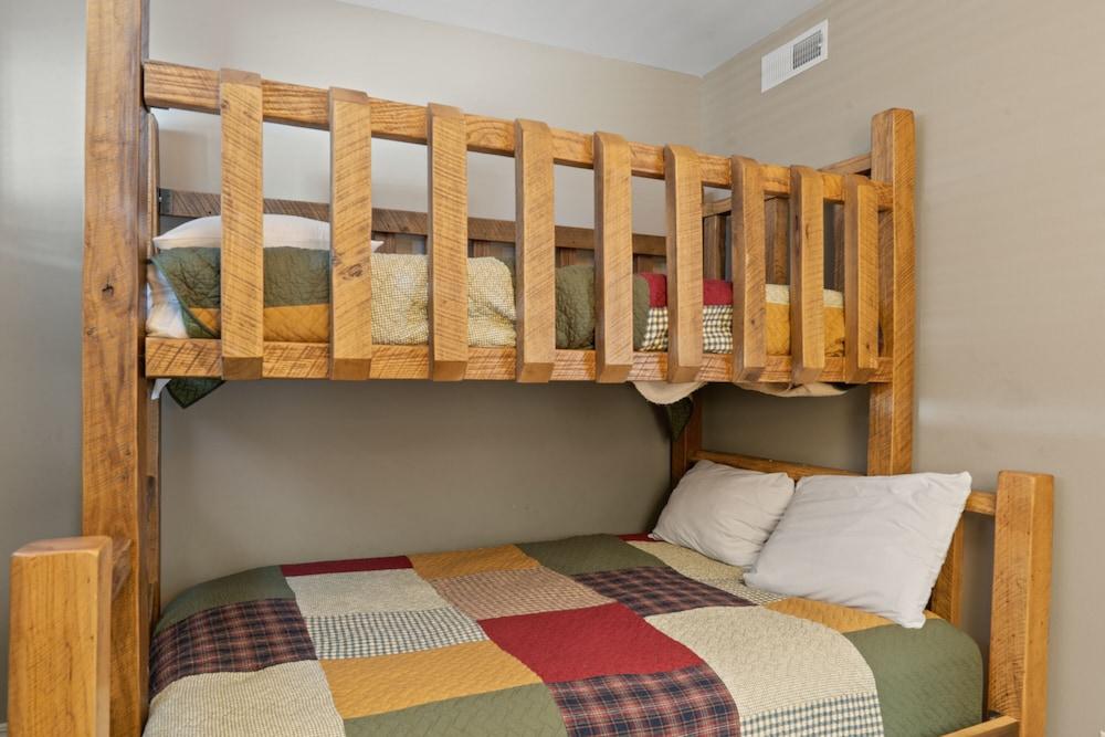 Table Rock Resorts at Kimberling