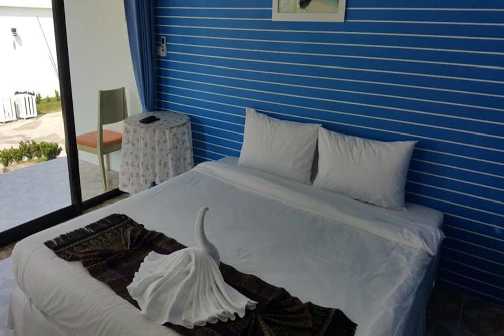 Yamadaya Beach Resort