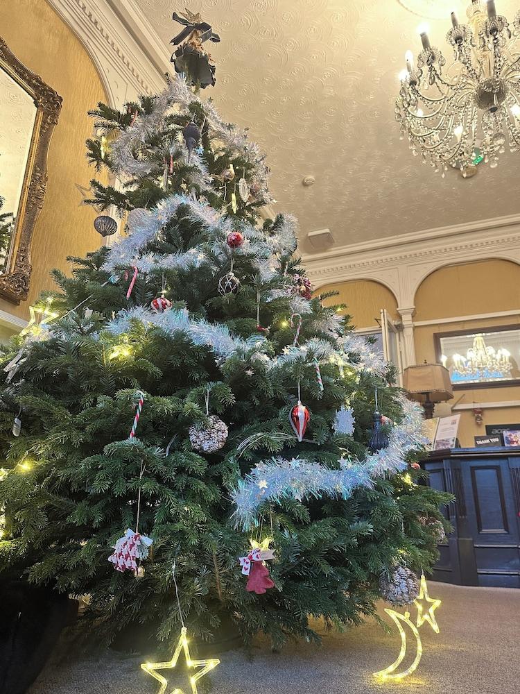 The Robin Hill Hotel