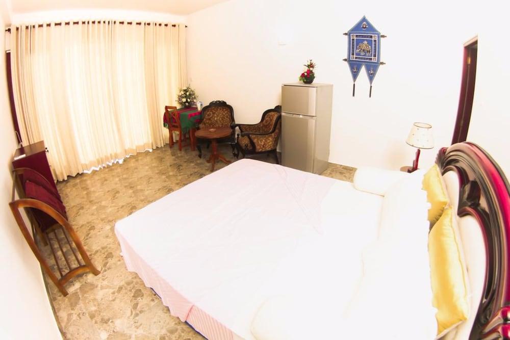 Mothers Place Nimala