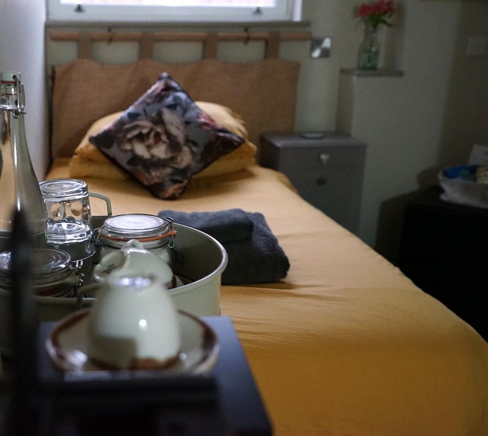 The Poplars Boutique