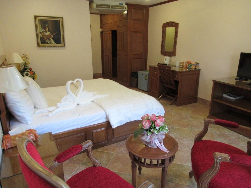 Villa Oranje Pattaya