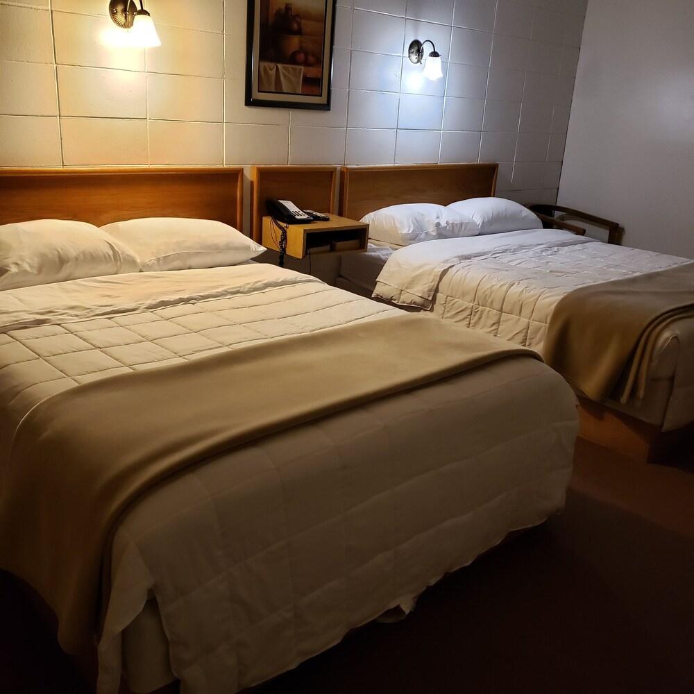 Countryside Inn Motel