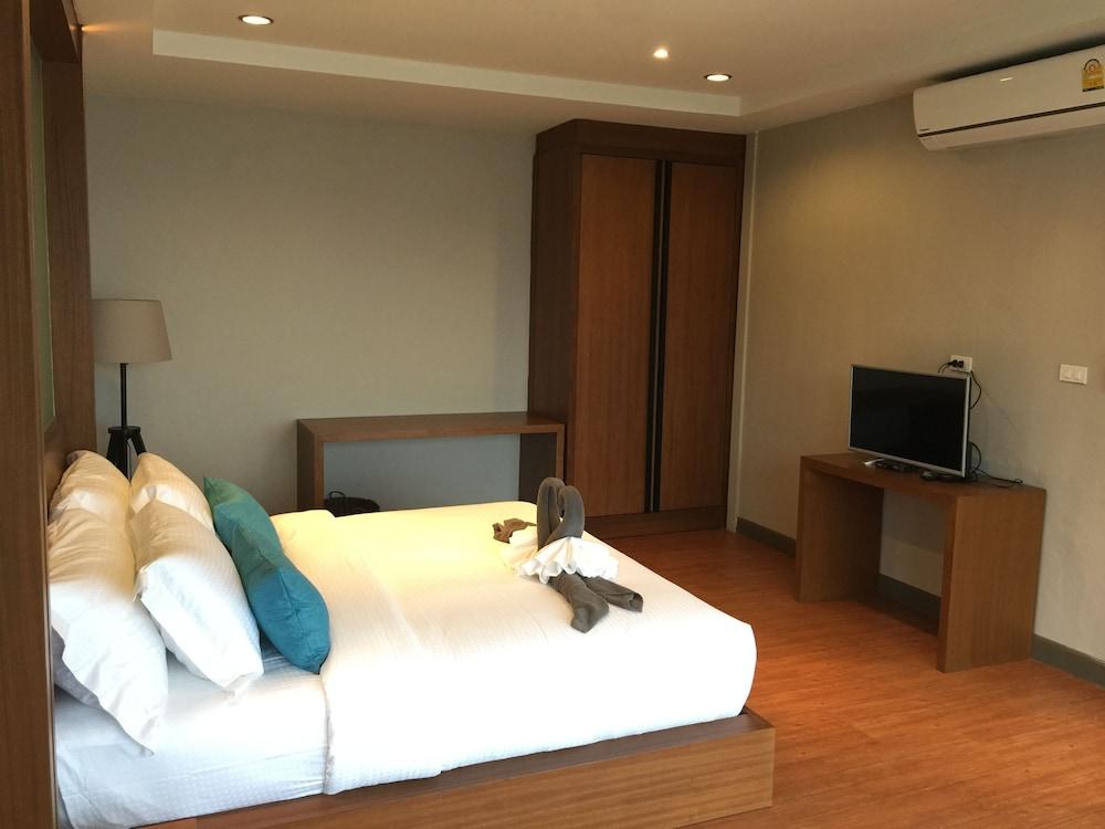 ASARA Private Beach Resort