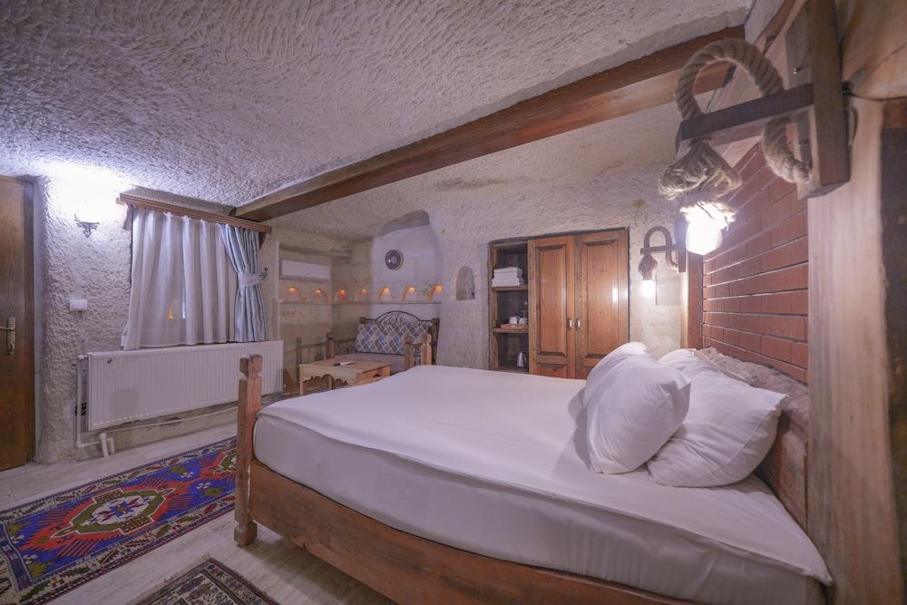 Local Cave House Hotel