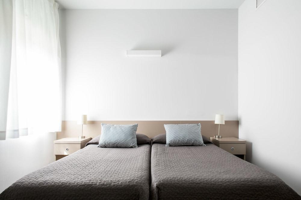 Residencia Universitaria Resa Roberto de Nobili