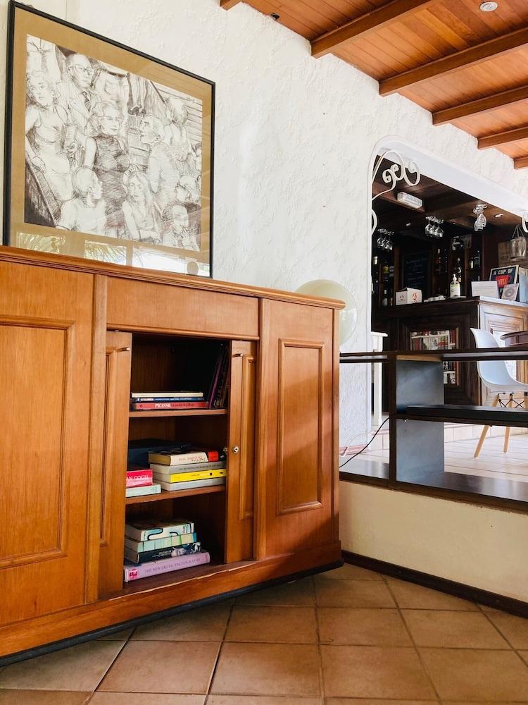 Blu inn punta del este