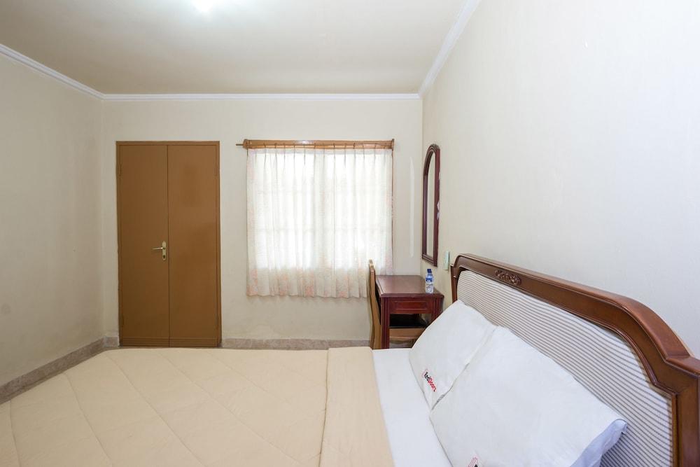 Reddoorz @ Cemara Beach Sunrise