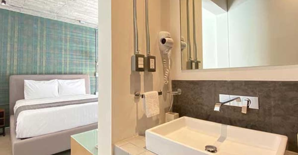 Hotel Estancias VIVE MX wtc CDMX, Trademark by Wyndham