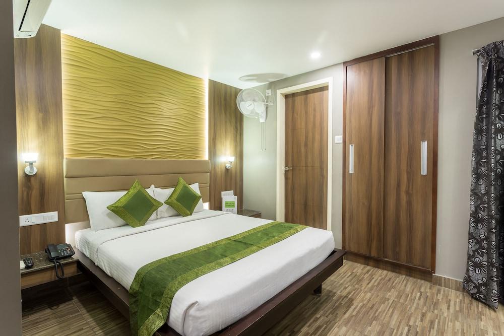 Treebo Berrys Boutique