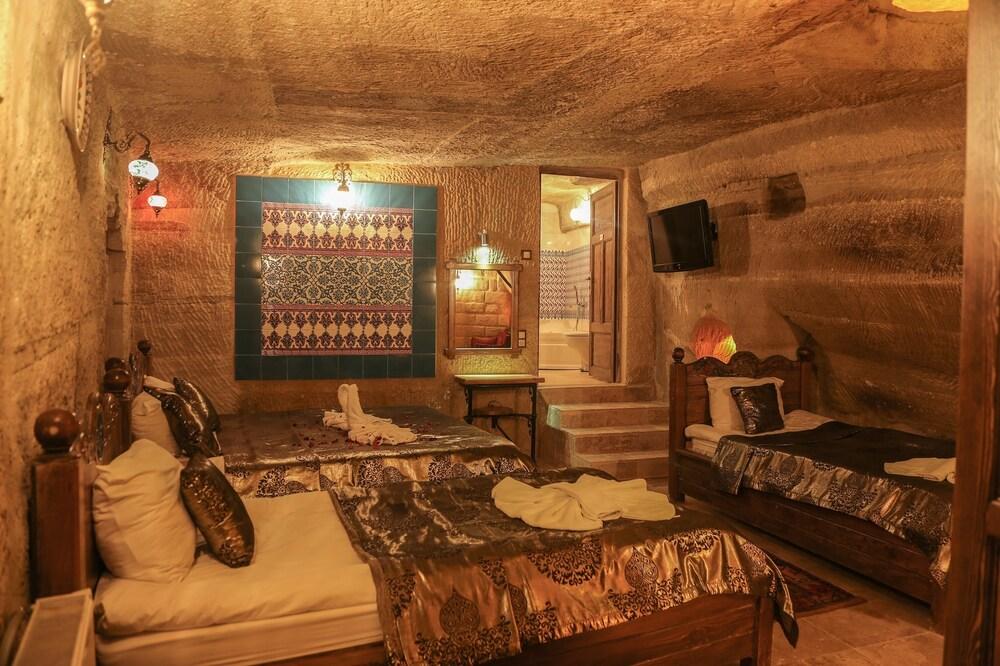 Goreme Palace Cave Suite