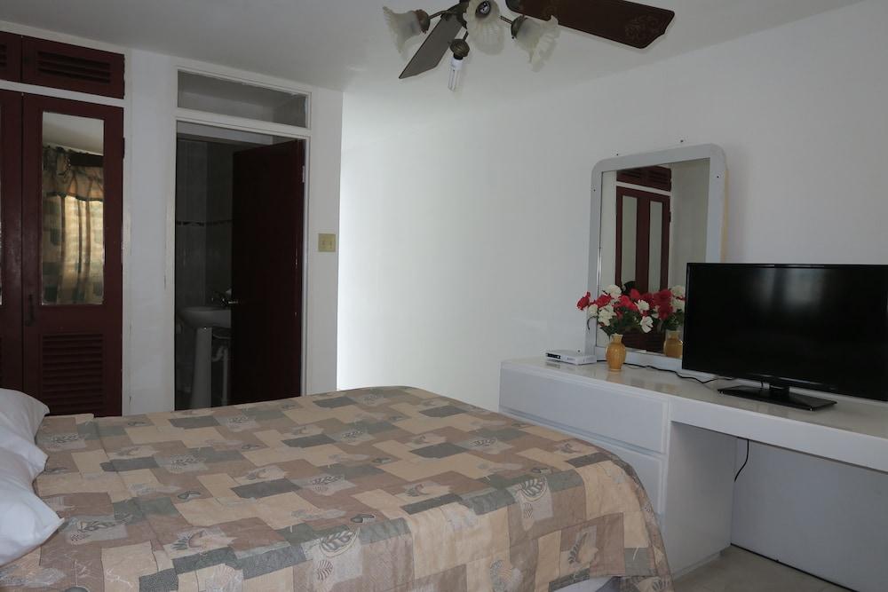 Enchanted Villas and Guest House