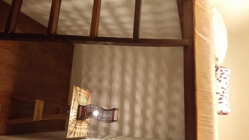 The Bodhi Lodge - Hostel