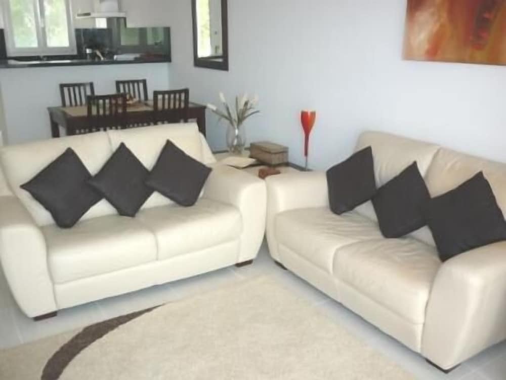 Luxury Penthouse E302