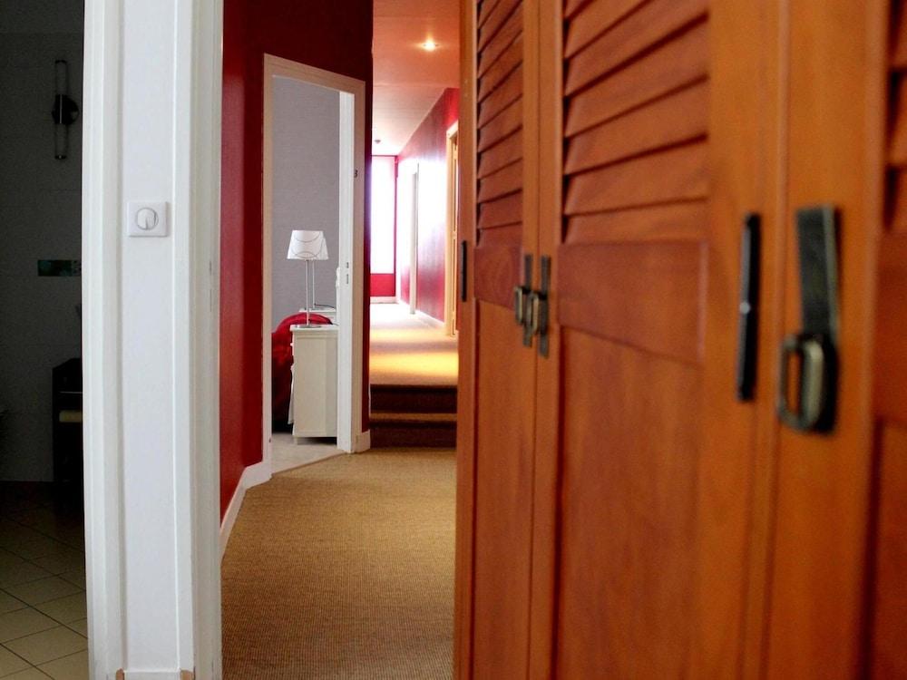 Hôtel les Aubépines