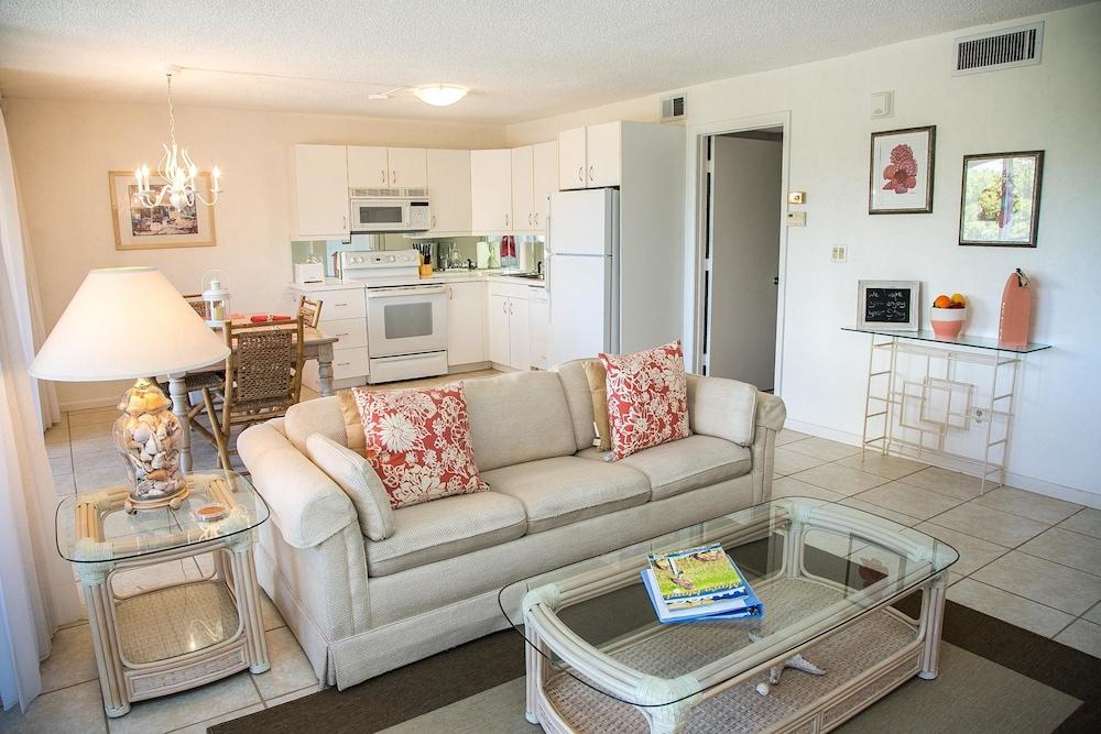 San Marco Residences 405