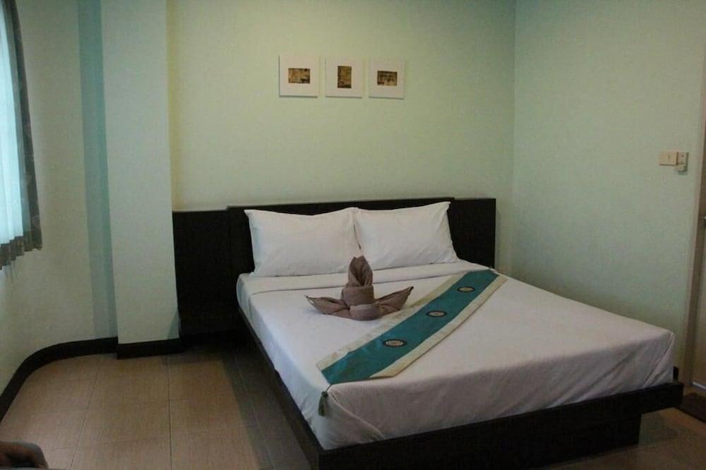 Baan Vor Sumongkol Services Apartment