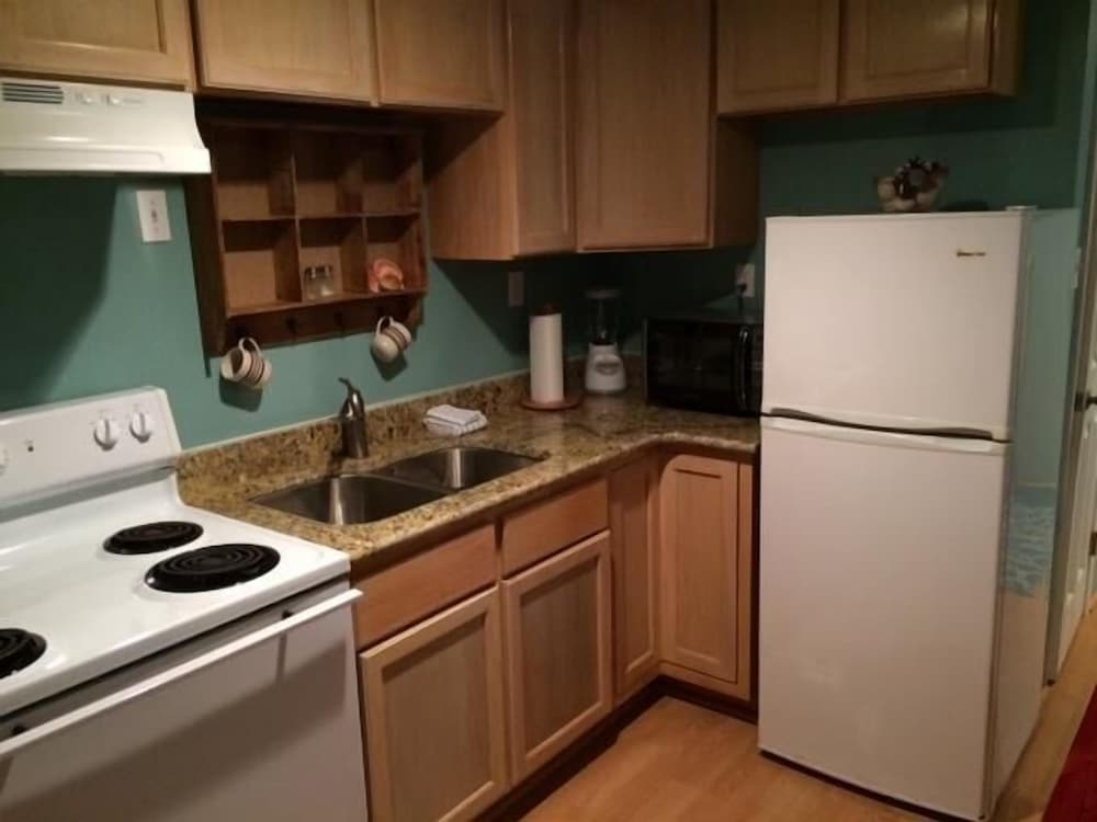 Tranquil Breeze 201B