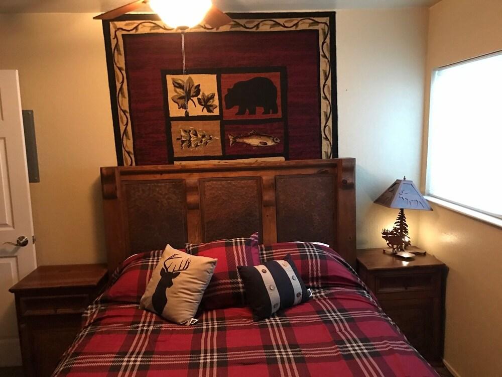 Heavenly Ski Run Cottages