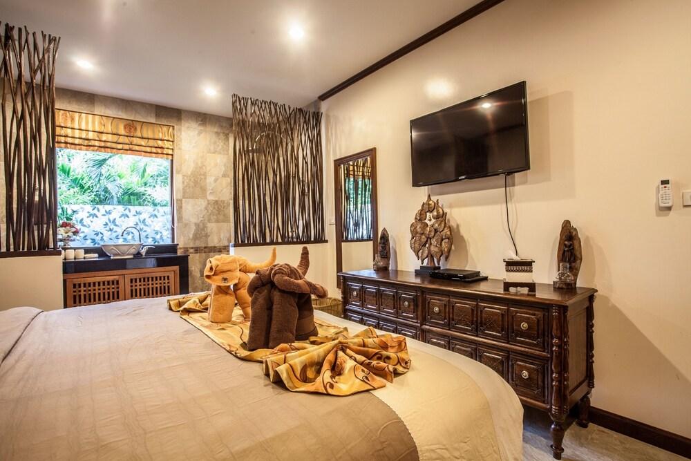 Villa Saifon 5 Bedroom Pool Villa