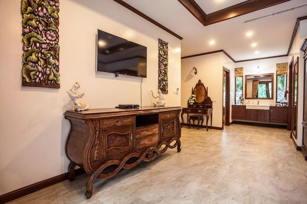 Villa Saifon 5 Bedroom Pool Villa