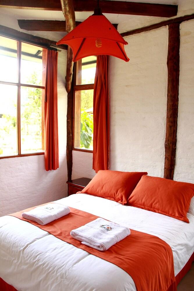 Mindo Río Hostería