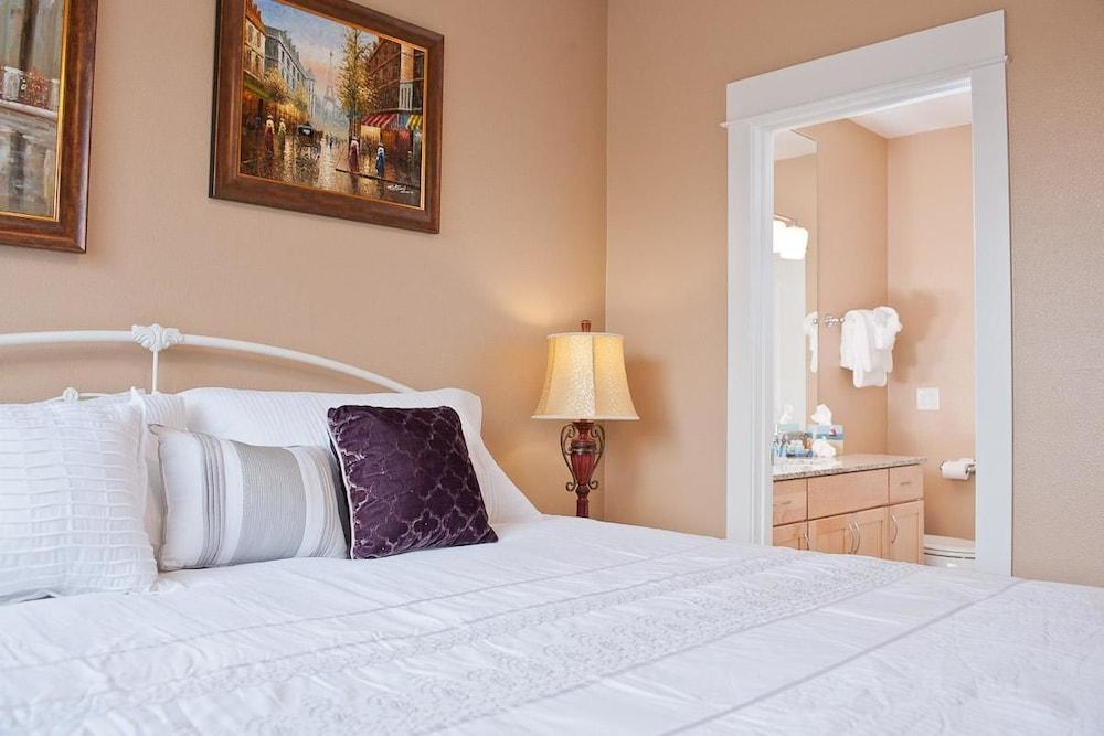 Keystone Vacation Rentals - Pacific Escape Condo