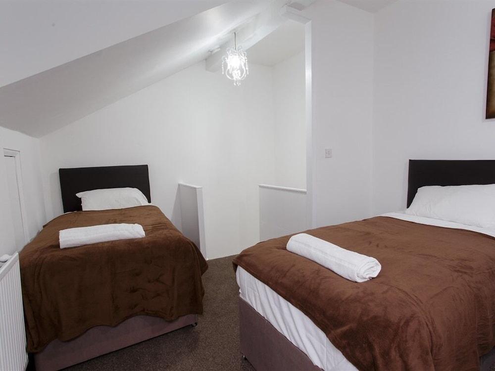 Park House Apartments