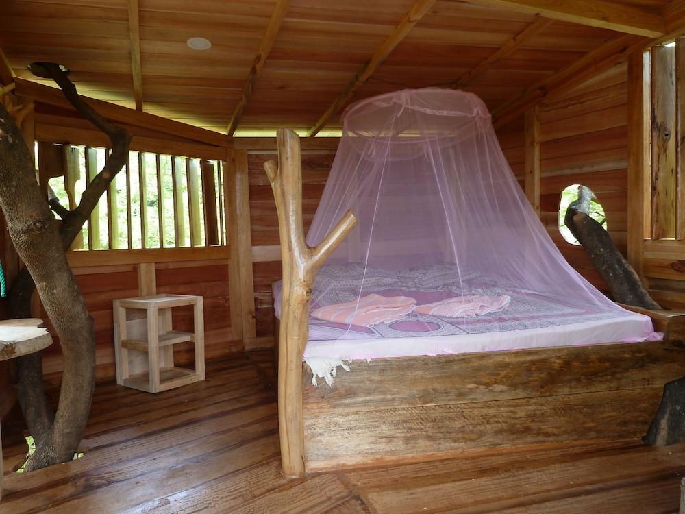 Riverside Cabana Yala