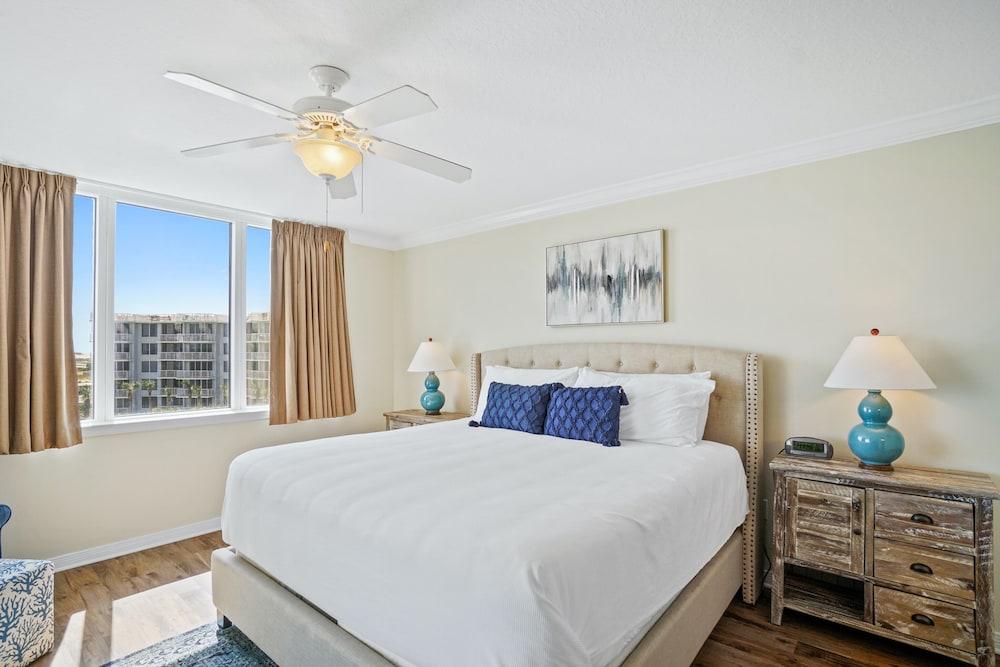 Destin West Resort by Panhandle Getaways