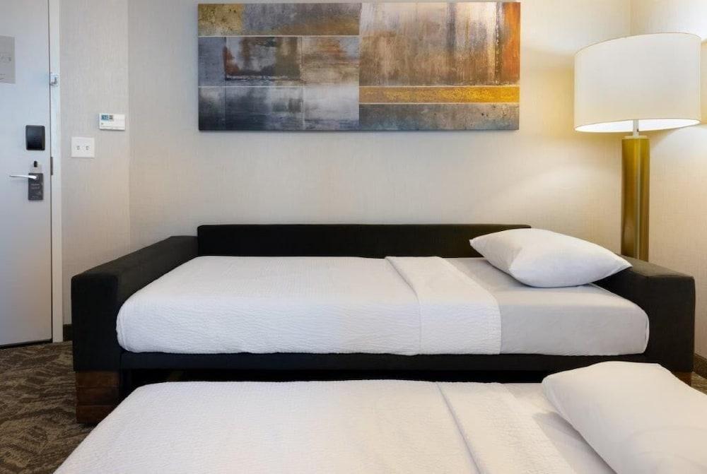 SpringHill Suites by Marriott Columbia