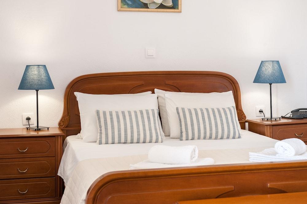 Golden Beach Agiocampos Hotel