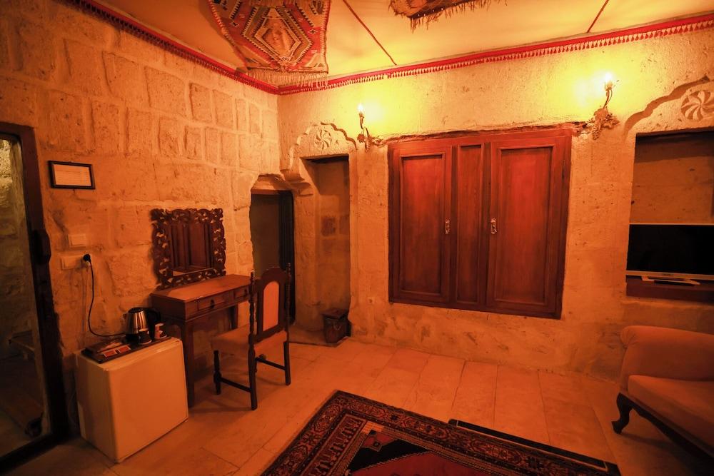 Cappadocia Nar Cave House & Swimming Pool