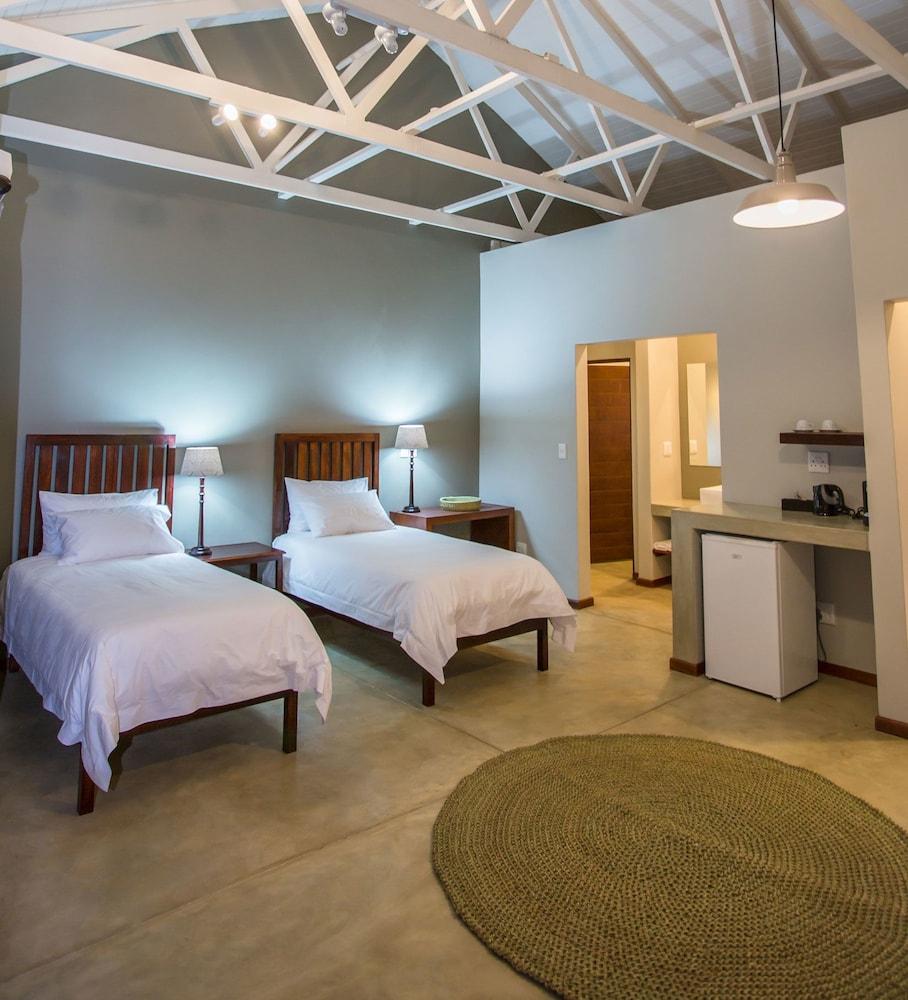 Hamiltons Lodge & Restaurant