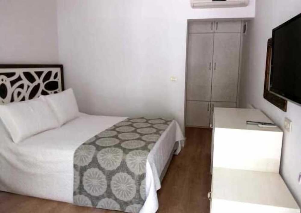 Meggs Bodrum Beach Hotel