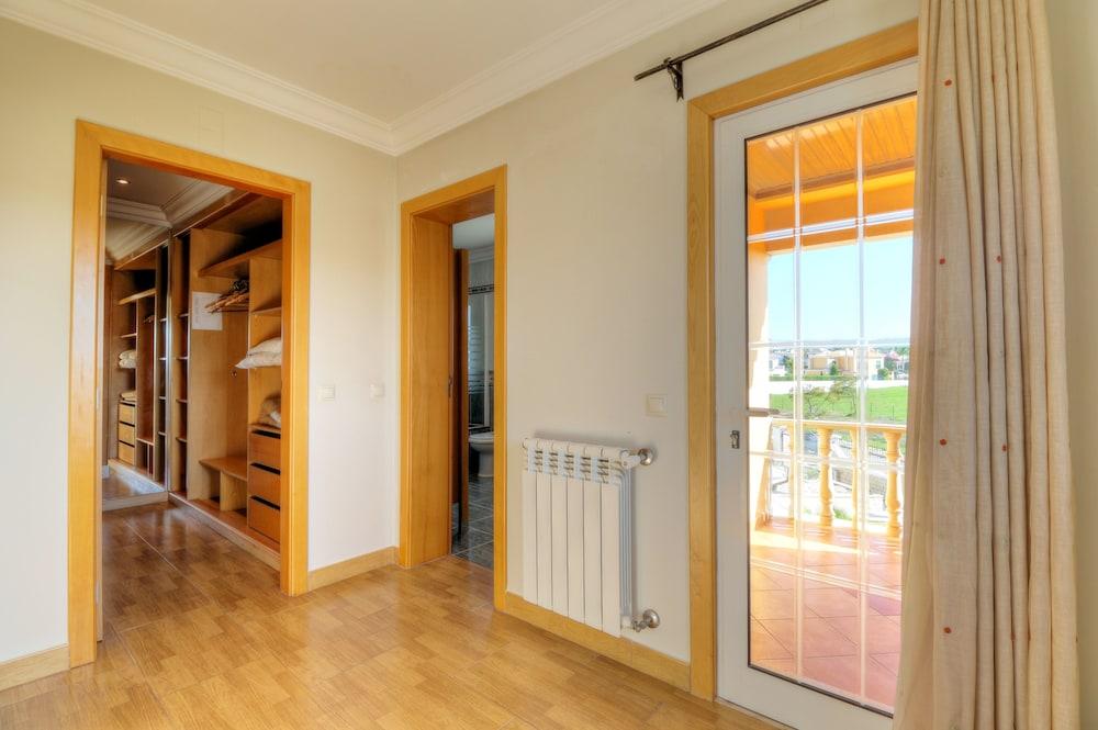 Villas2Go2 Viva Galé