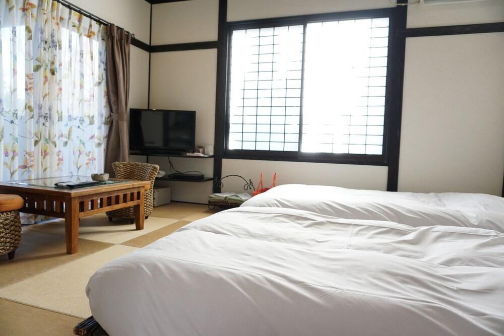 Oyado Kotori no Tayori