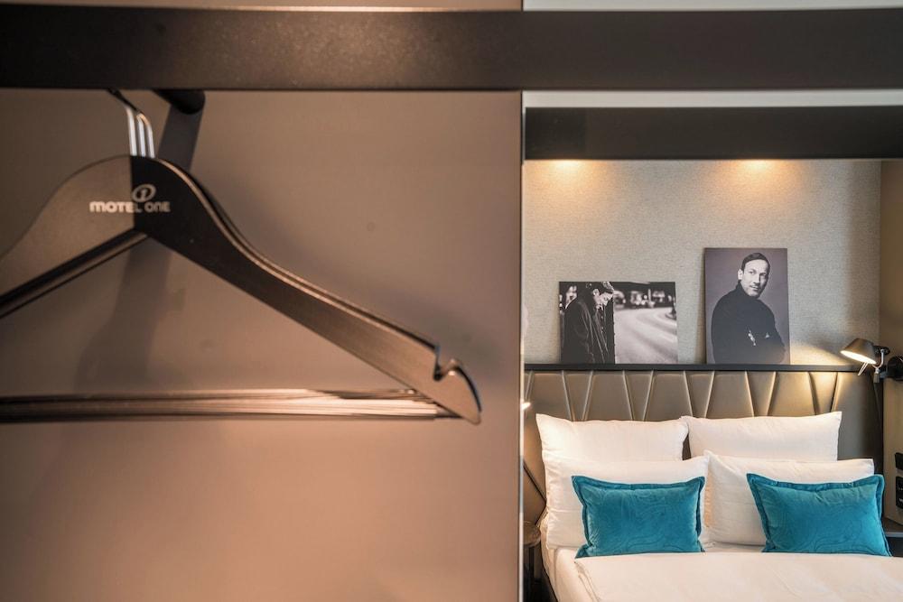 Motel One Berlin - Upper West