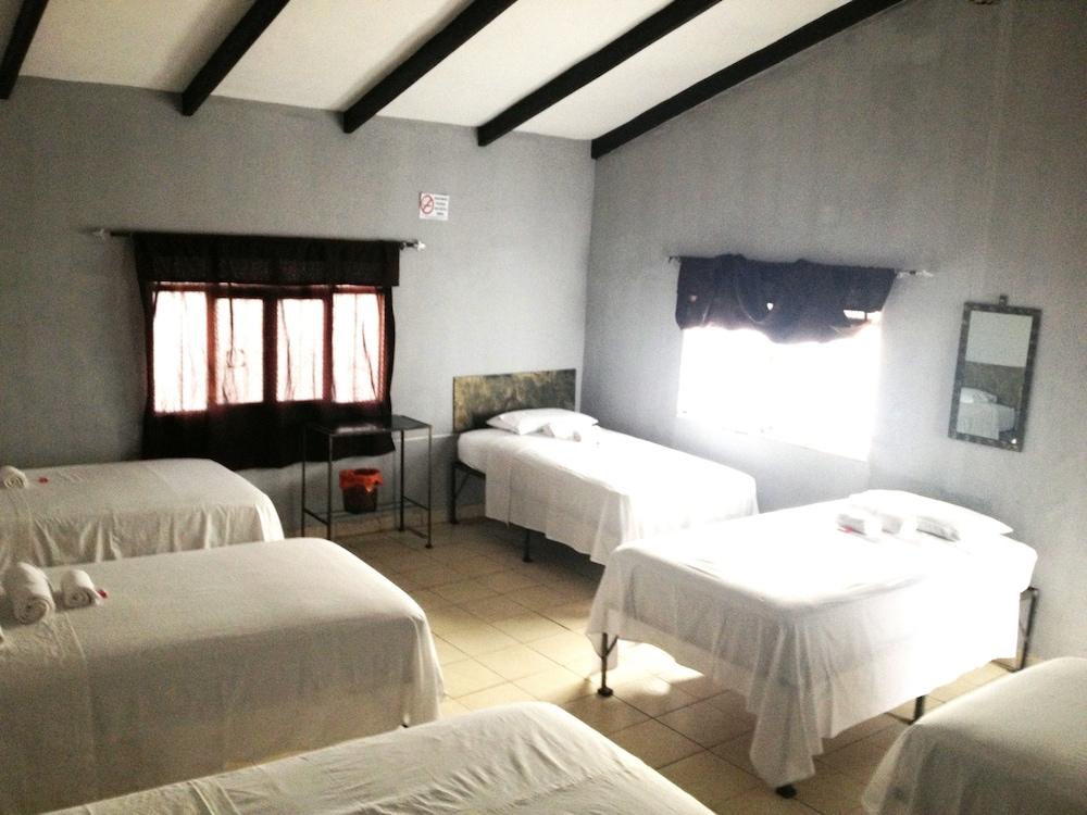 Hostal Azteca Bolivia