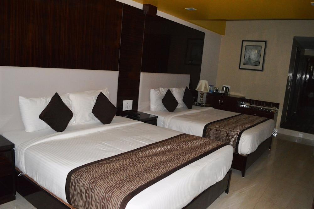 Hotel Calangute Central