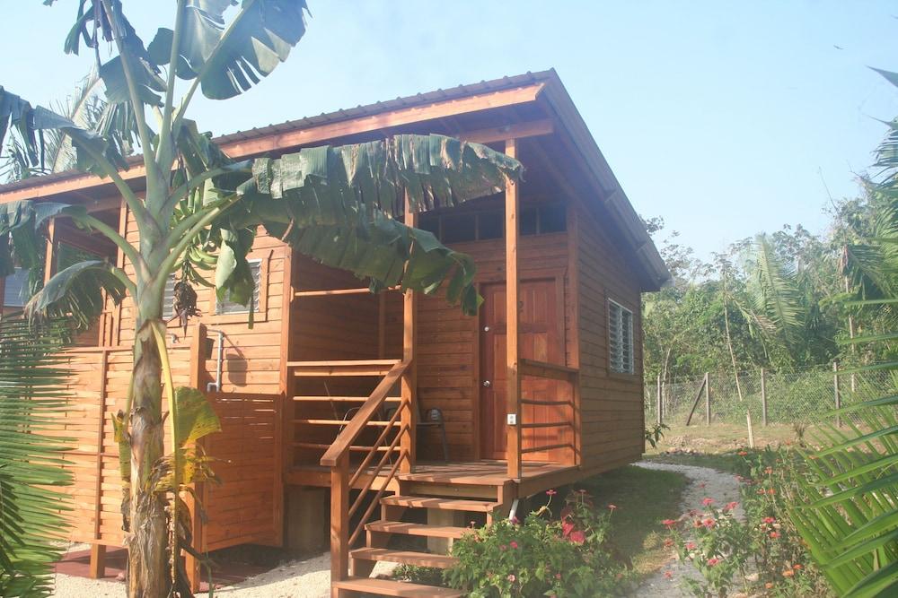 The Green Valley Inn