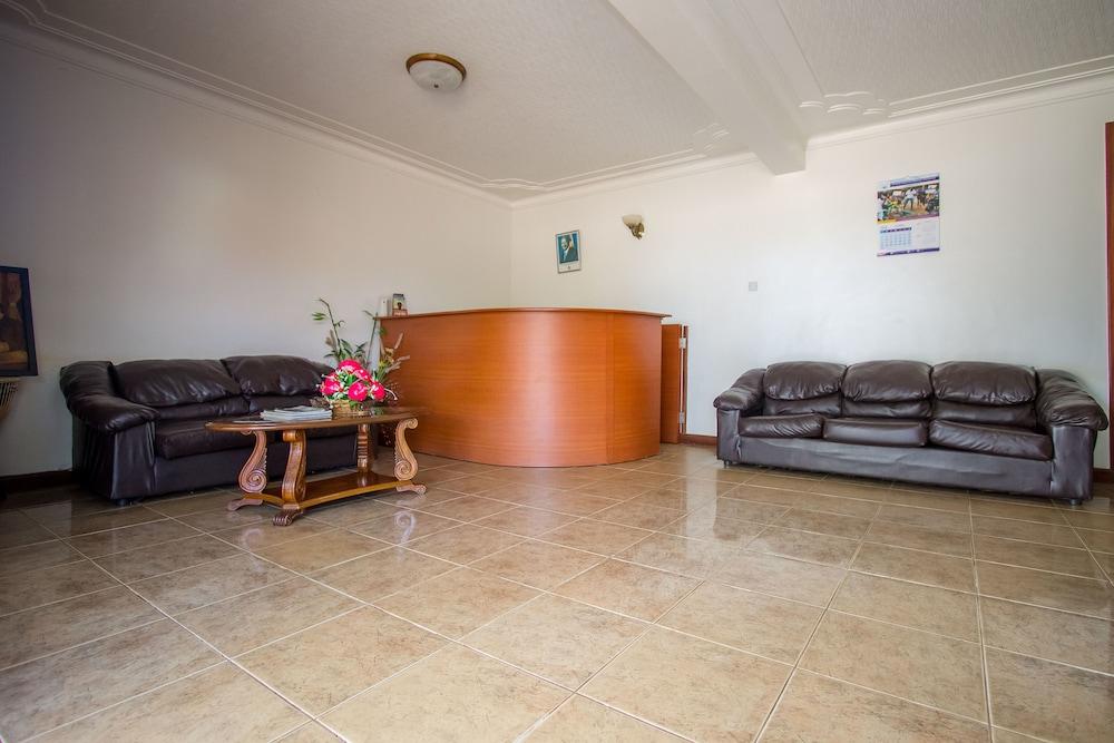 Alfa Hotel Munyonyo