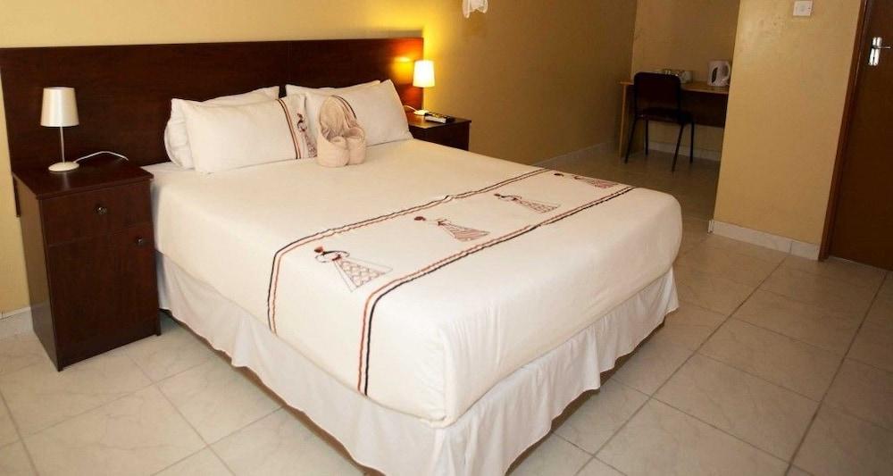 Nkanga Hotel