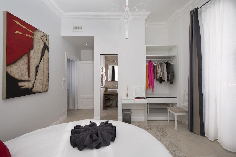 Vatican Space Rooms in Rome