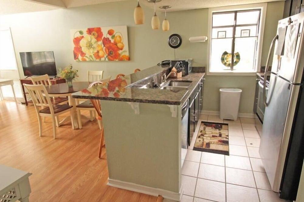 Lake Arrowhead Recess