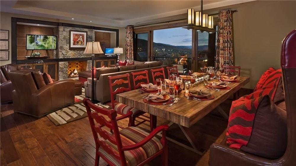 Wolf Mountain 511 4 BedroomCondo By Moving Mountains