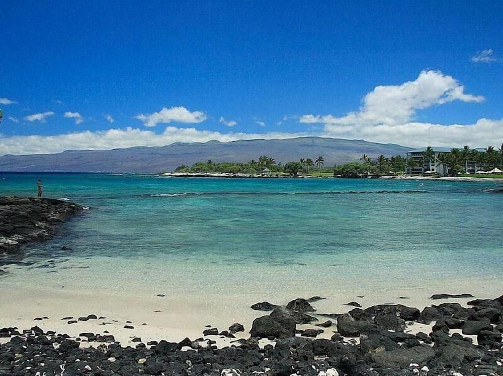 Fairways at Mauna Lani 1305